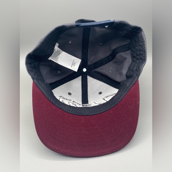 Vans Off The Wall Flat Brim Grey / Burgundy / Blue Script SnapBack Hat - Picture 7 of 11